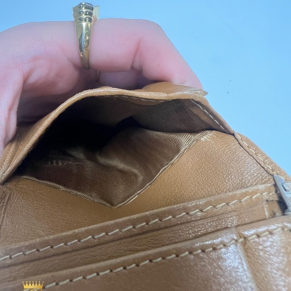 Celine Wallet - Picture 14 of 14